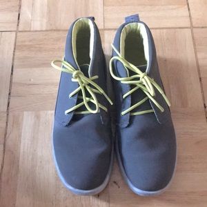 UGG Australia treadlite canoe chukka kid boots, 3